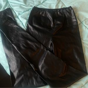 ARITZIA faux leather leggings